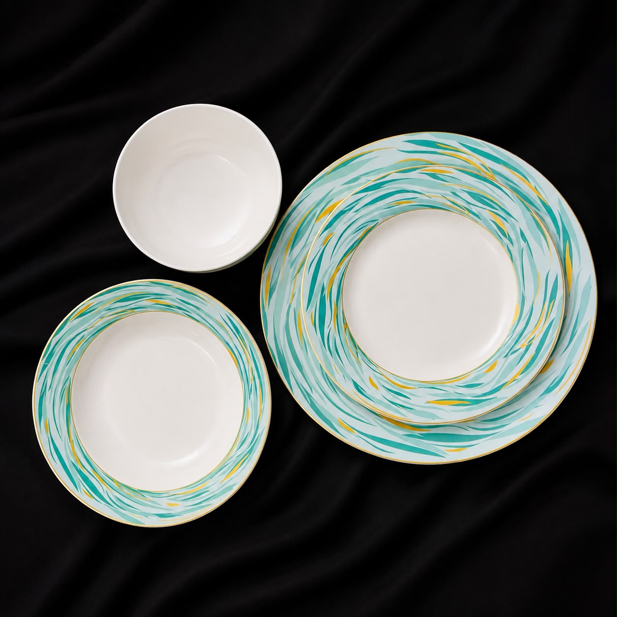 Aqua Luxe Breakfast Set 24PC