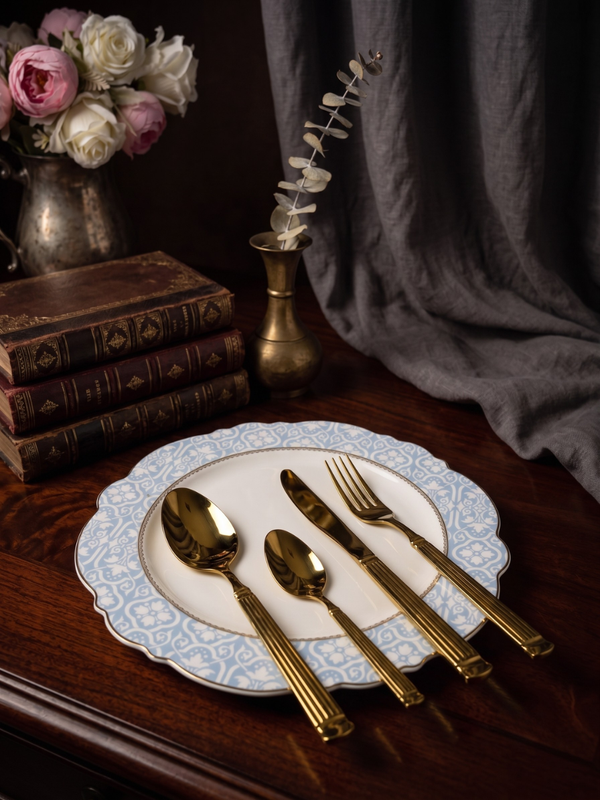 Luxury Gold Ribbed Cutlery Set